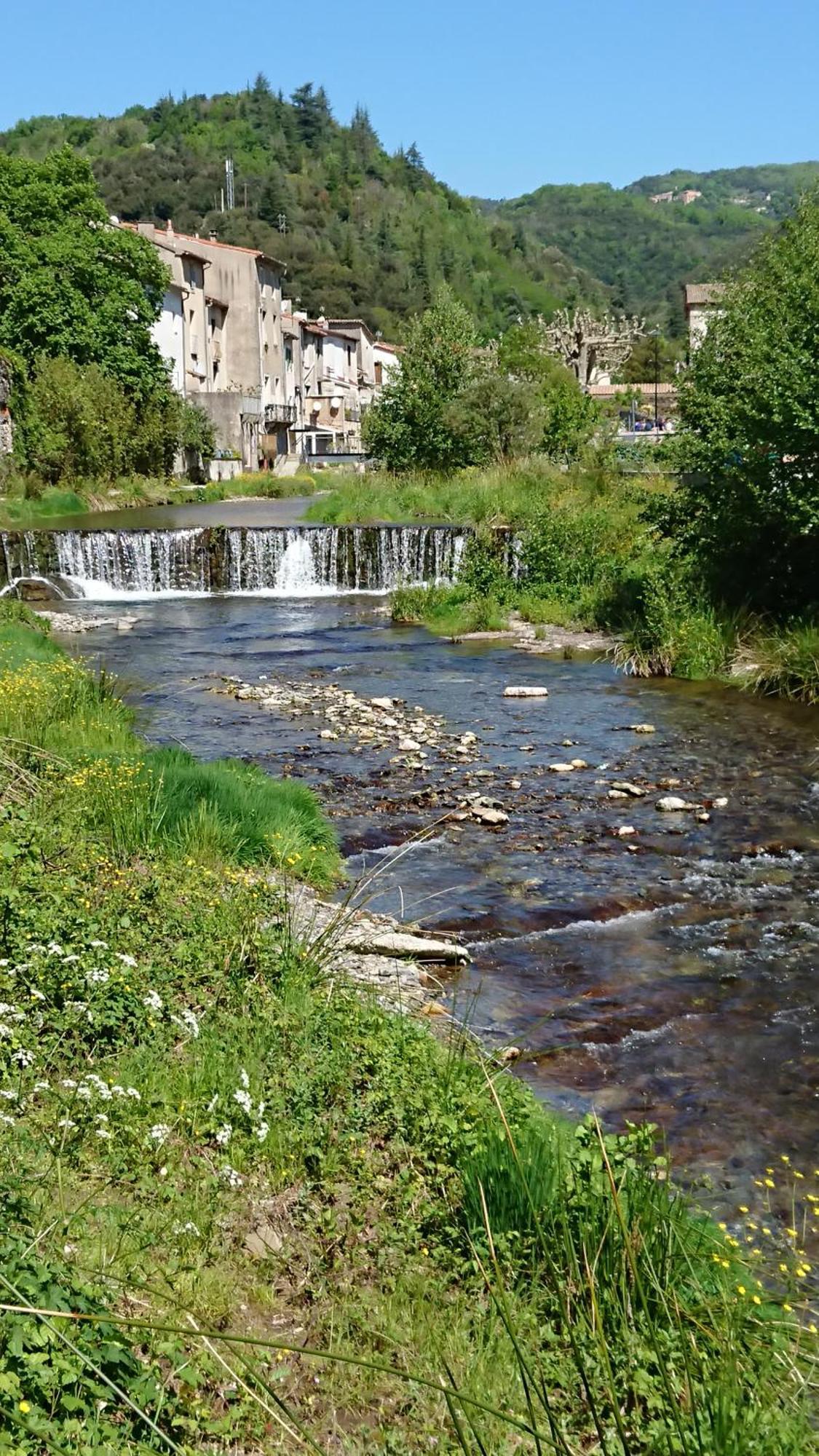 Gite En Cevennes Du Sud, Bergerie Restauree Au Rez De Jardin D'Une Bastide Avec Piscine, Vue Exceptionnelle, Authenticite Et Confort Saint-Laurent-le-Minier Экстерьер фото